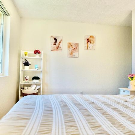 Besa Homestay Near Beach And Seatac Airport - Shared Bathroom With Max 2 Guests Des Moines Eksteriør bilde