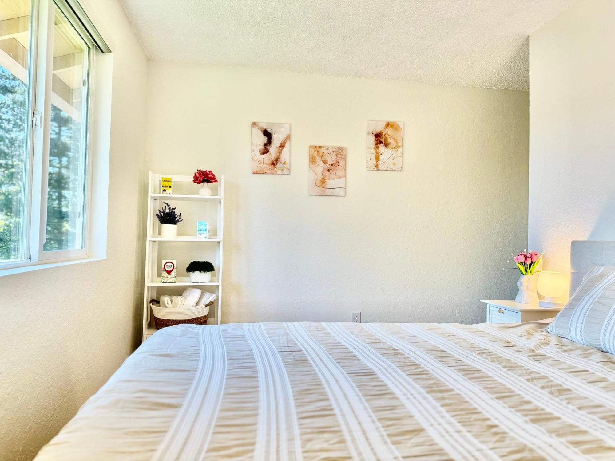 Besa Homestay Near Beach And Seatac Airport - Shared Bathroom With Max 2 Guests Des Moines Eksteriør bilde
