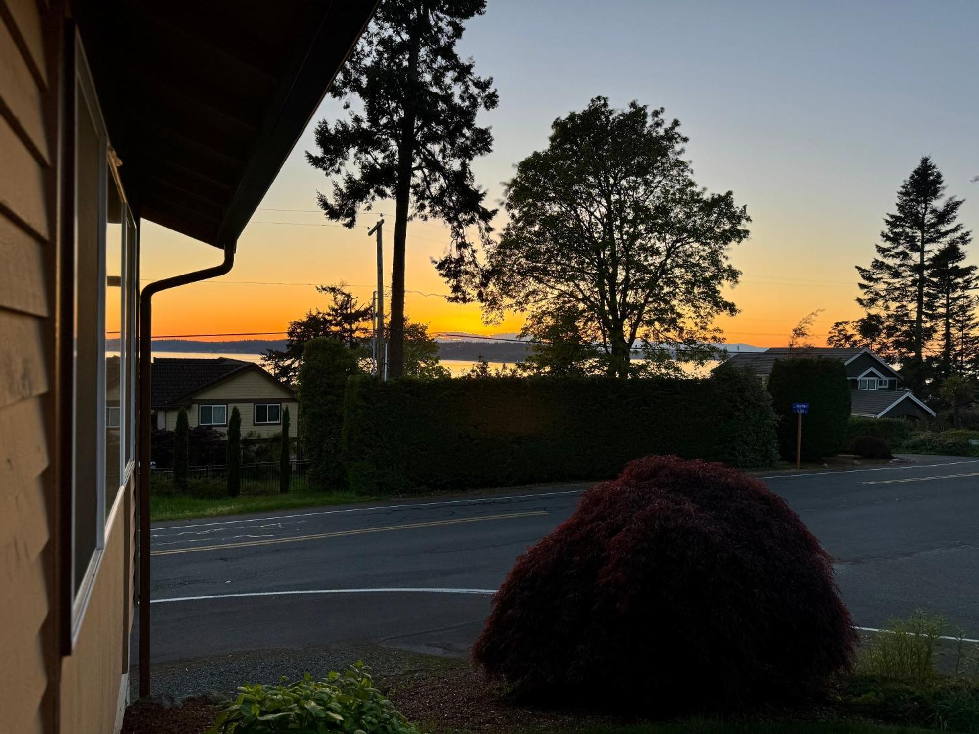 Besa Homestay Near Beach And Seatac Airport - Shared Bathroom With Max 2 Guests Des Moines Eksteriør bilde